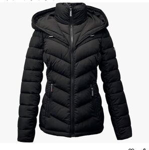 NWOT Michael Kors Chevron Black Puffer Jacket SIZE M